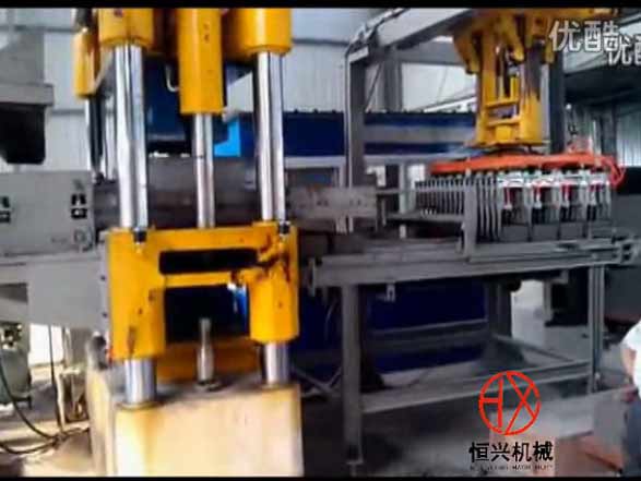 免托(tuō)闆磚機 靜(jing)壓磚機 液(ye)壓磚機