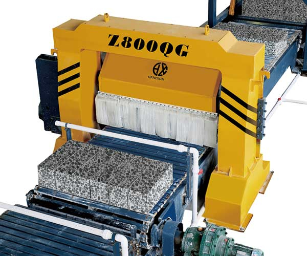 陶粒加(jia)氣塊切(qie)割設備(bei)