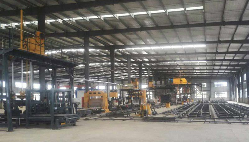 陶粒泡(pào)沫混凝土砌塊設(shè)備廠家 陶粒泡沫(mo)混凝土砌塊設備(bèi)廠家