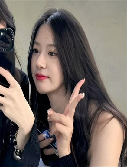 经典必看：个人主义者智英小姐的创作历程与幕后花絮——探讨思想内涵的哲学意义